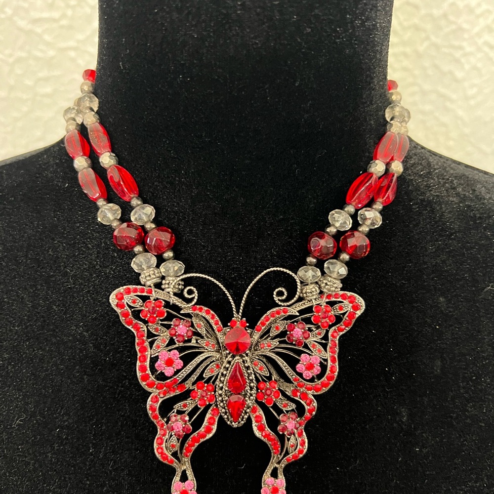 Samo Red Butterfly Necklace silver 846
